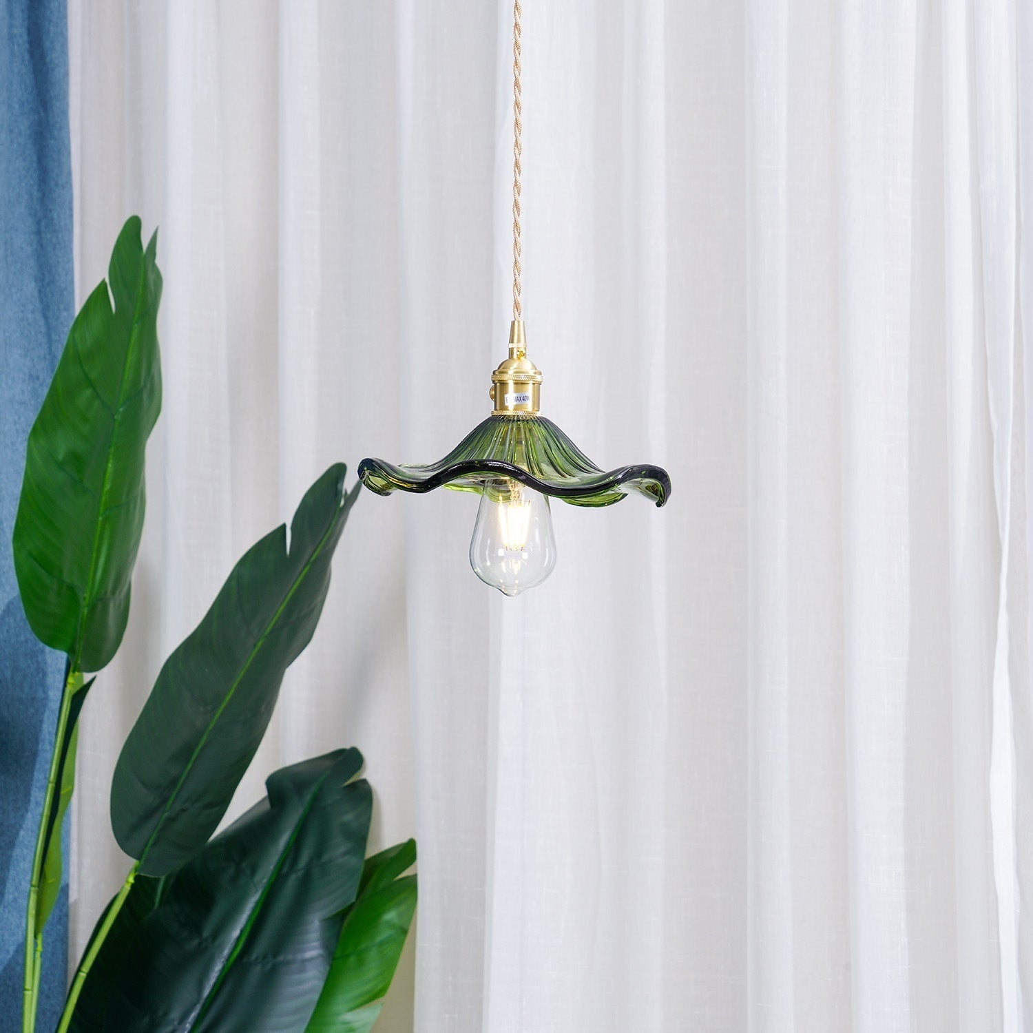Hibiscus Glass Flower Ceiling Pendant Lighting Lobby