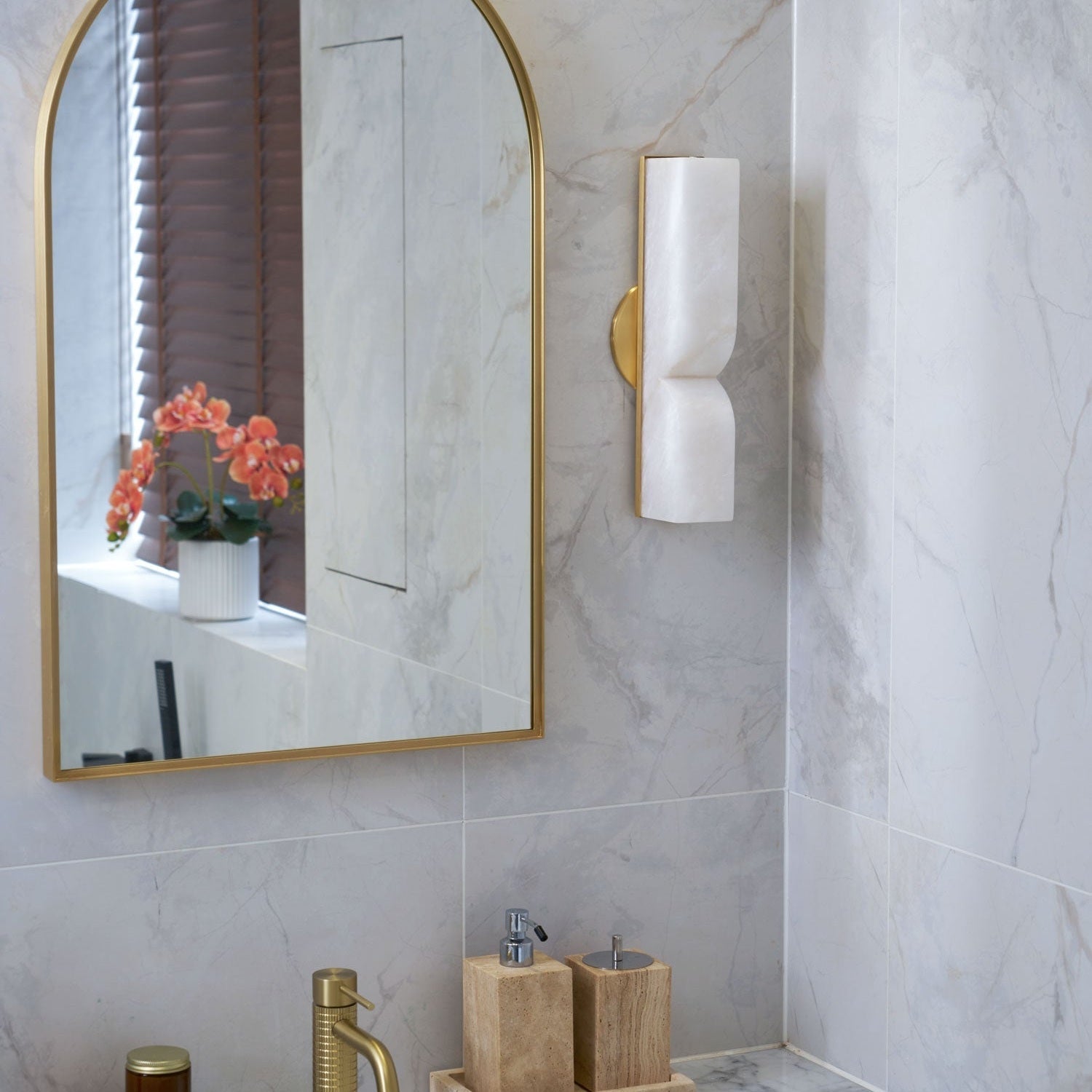 Alabaster Essence Wall Light Fixture Lighting Lobby