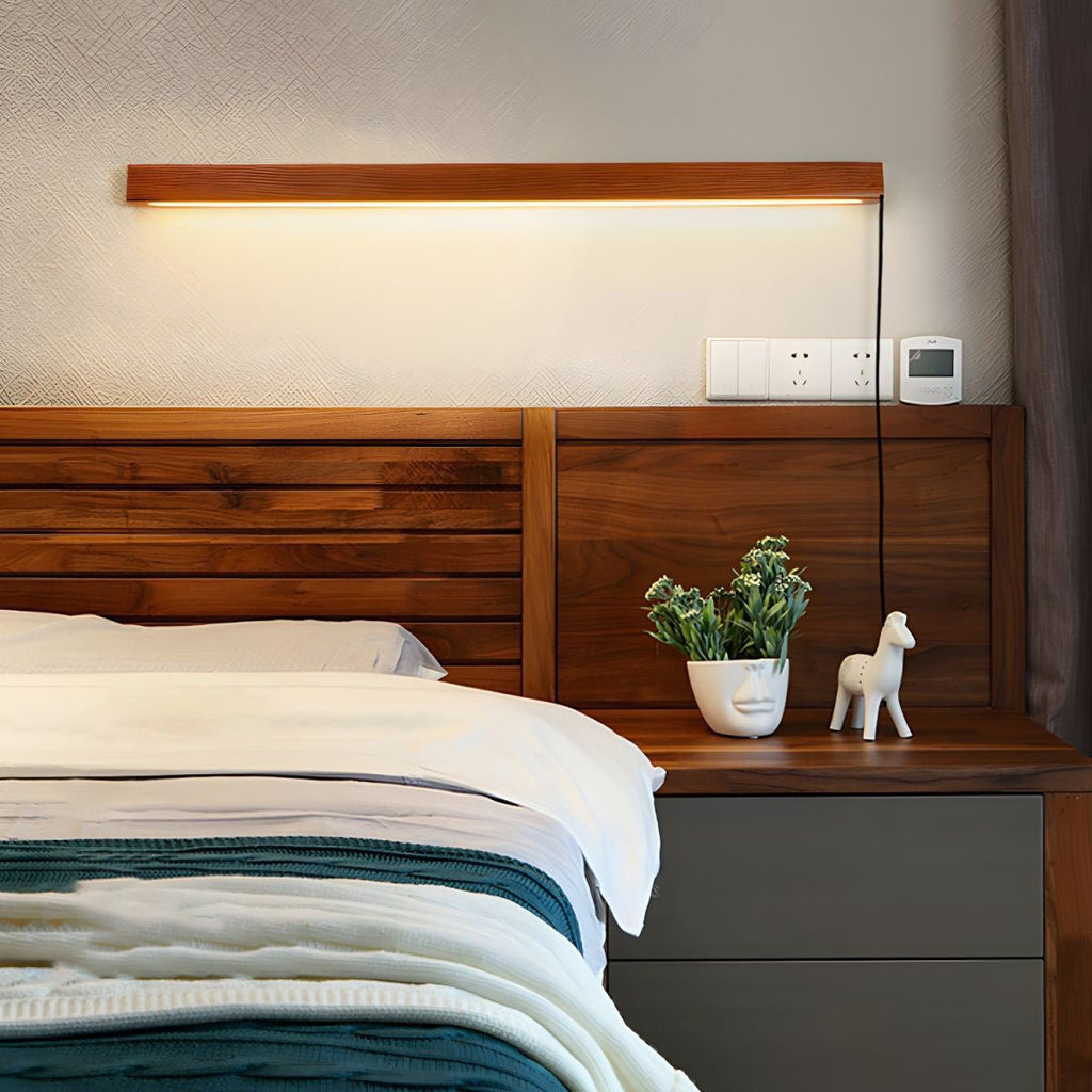 Arlo Linear Wood Plug-in Sconce Light Lighting Lobby