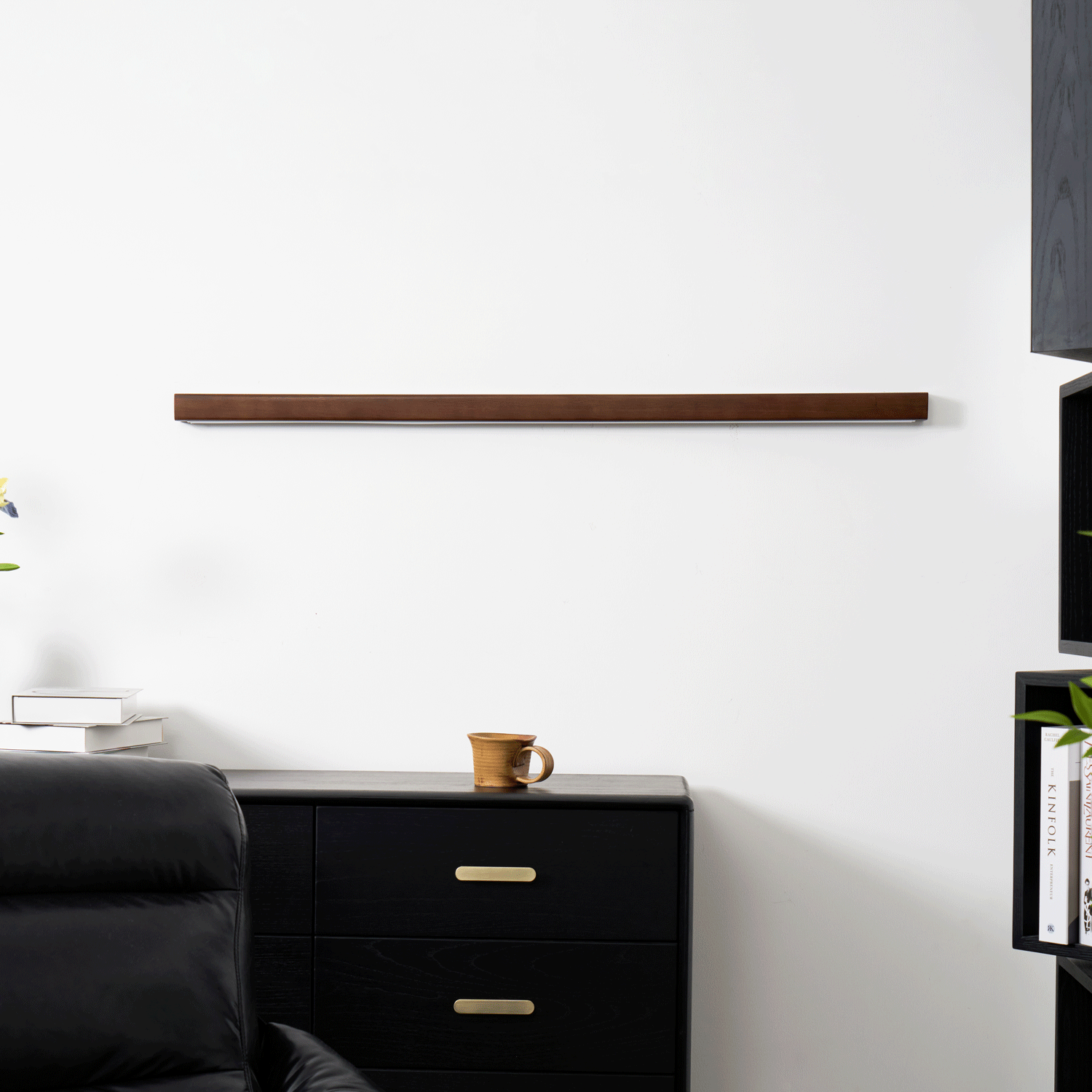 Arlo Linear Wooden Wall Lamp Lighting Lobby