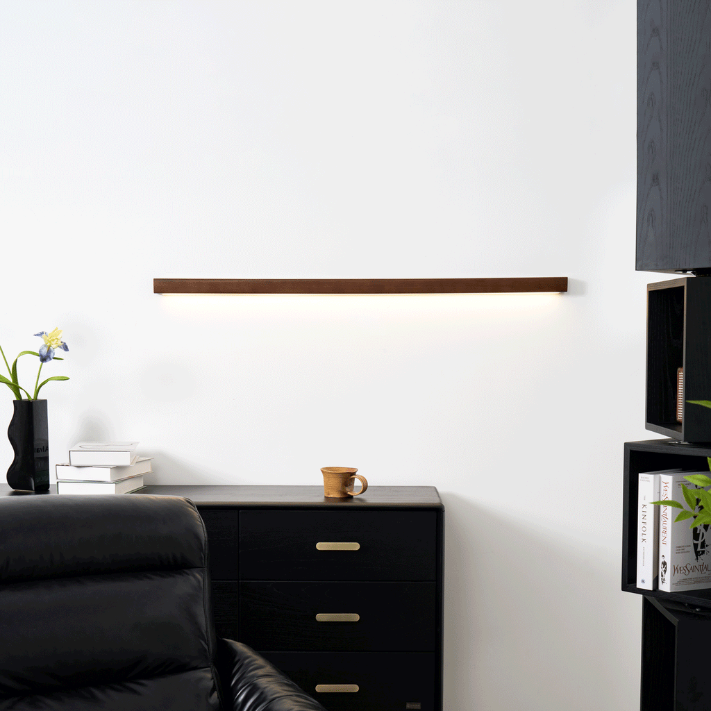 Arlo Linear Wooden Wall Lamp Lighting Lobby