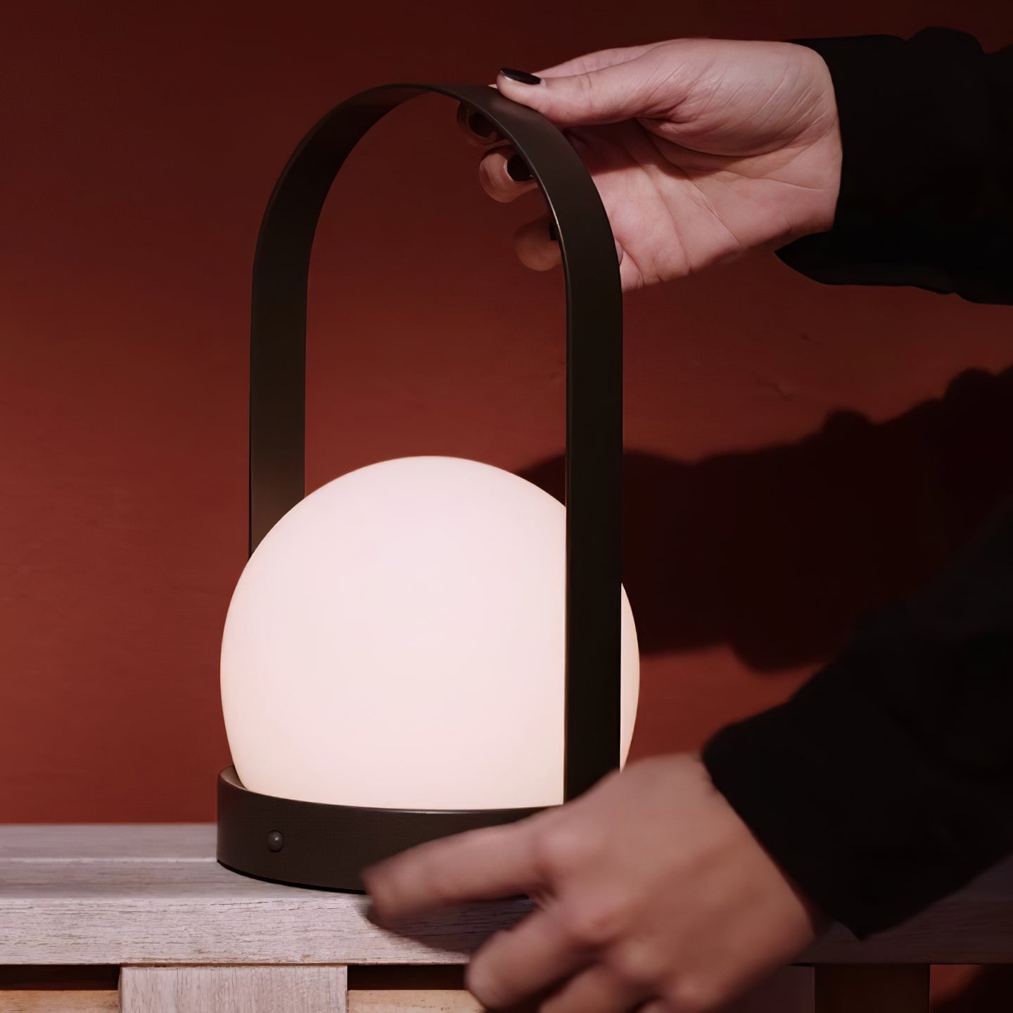 Carrie Integrated Battery Desk Light Lighting Lobby