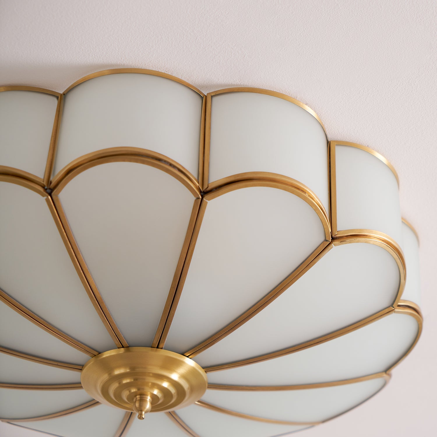 Ceiling Light Fixture with Flower Shaped Glass Lighting Lobby