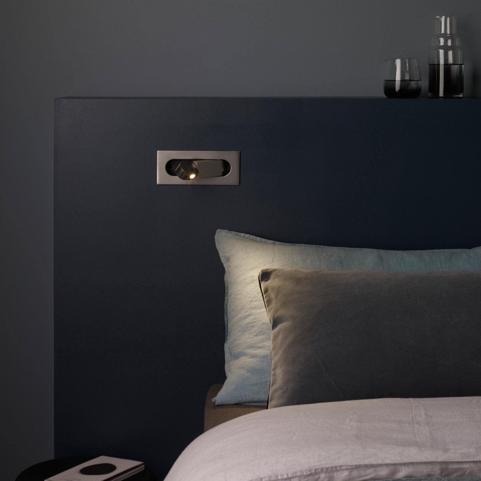 Contemporary LED Nightstand Reading Lamp Lighting Lobby