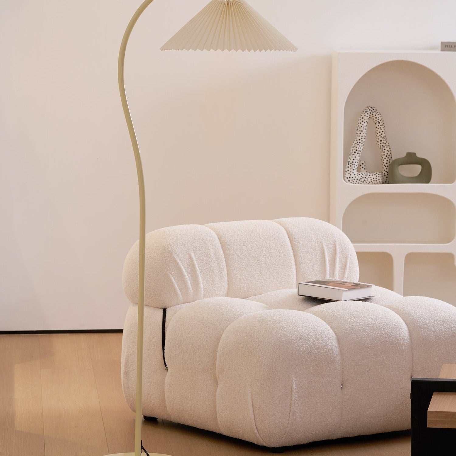 Crescini Folded Standing Light Lighting Lobby