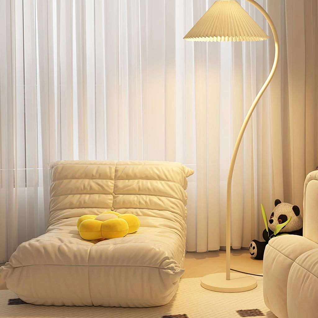 Crescini Folded Standing Light Lighting Lobby