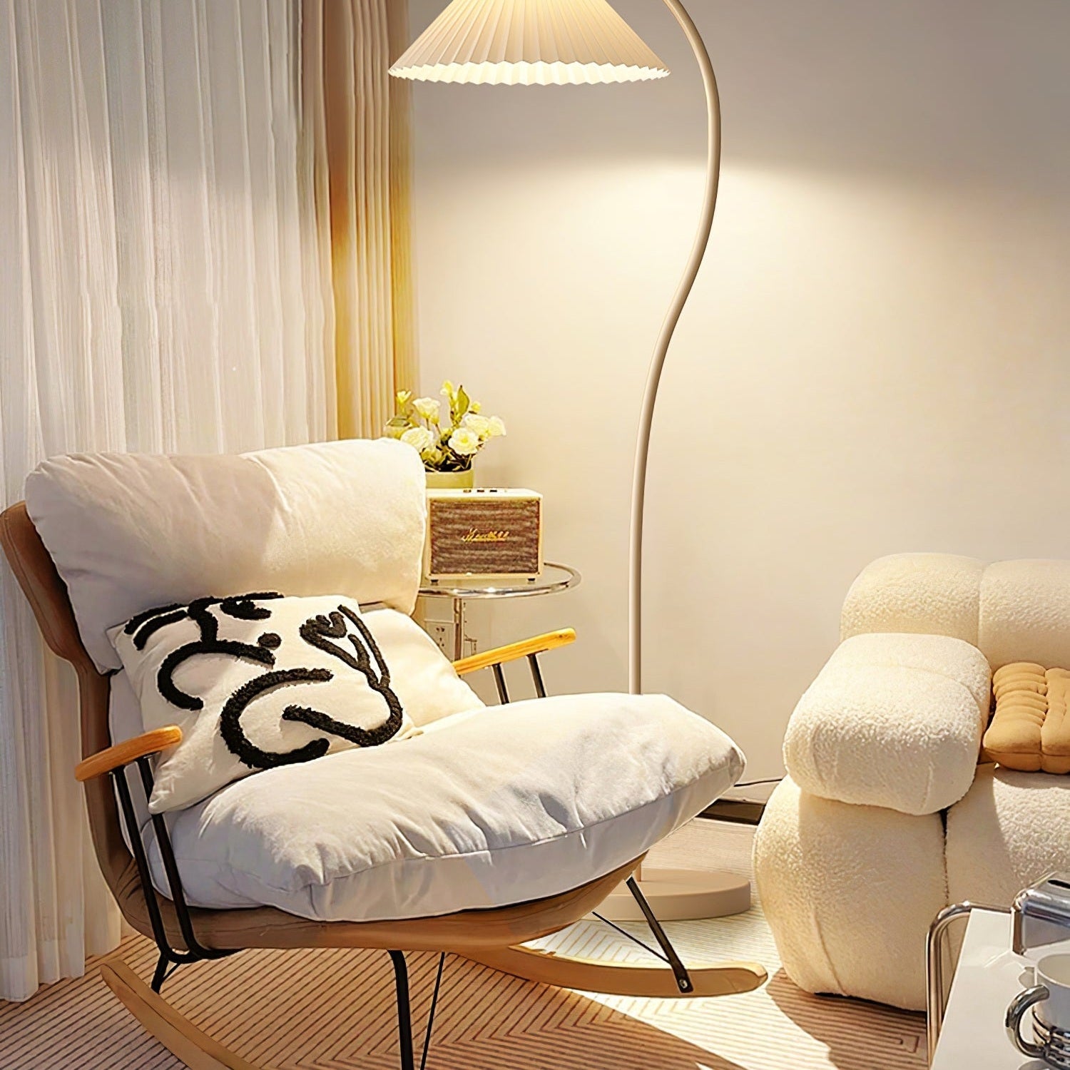 Crescini Folded Standing Light Lighting Lobby