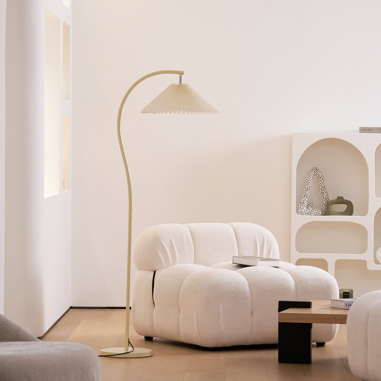 Crescini Folded Standing Light Lighting Lobby