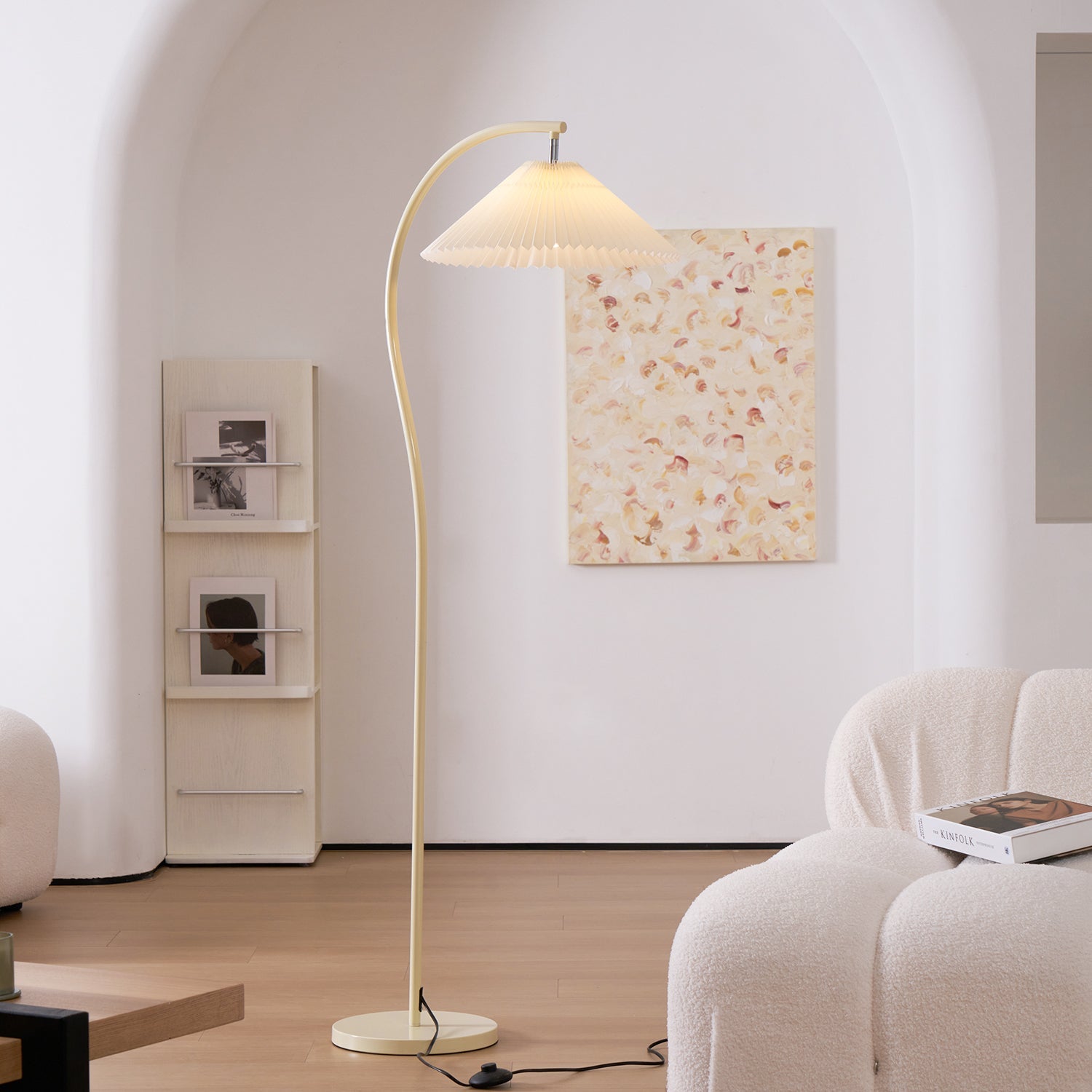 Crescini Folded Standing Light Lighting Lobby