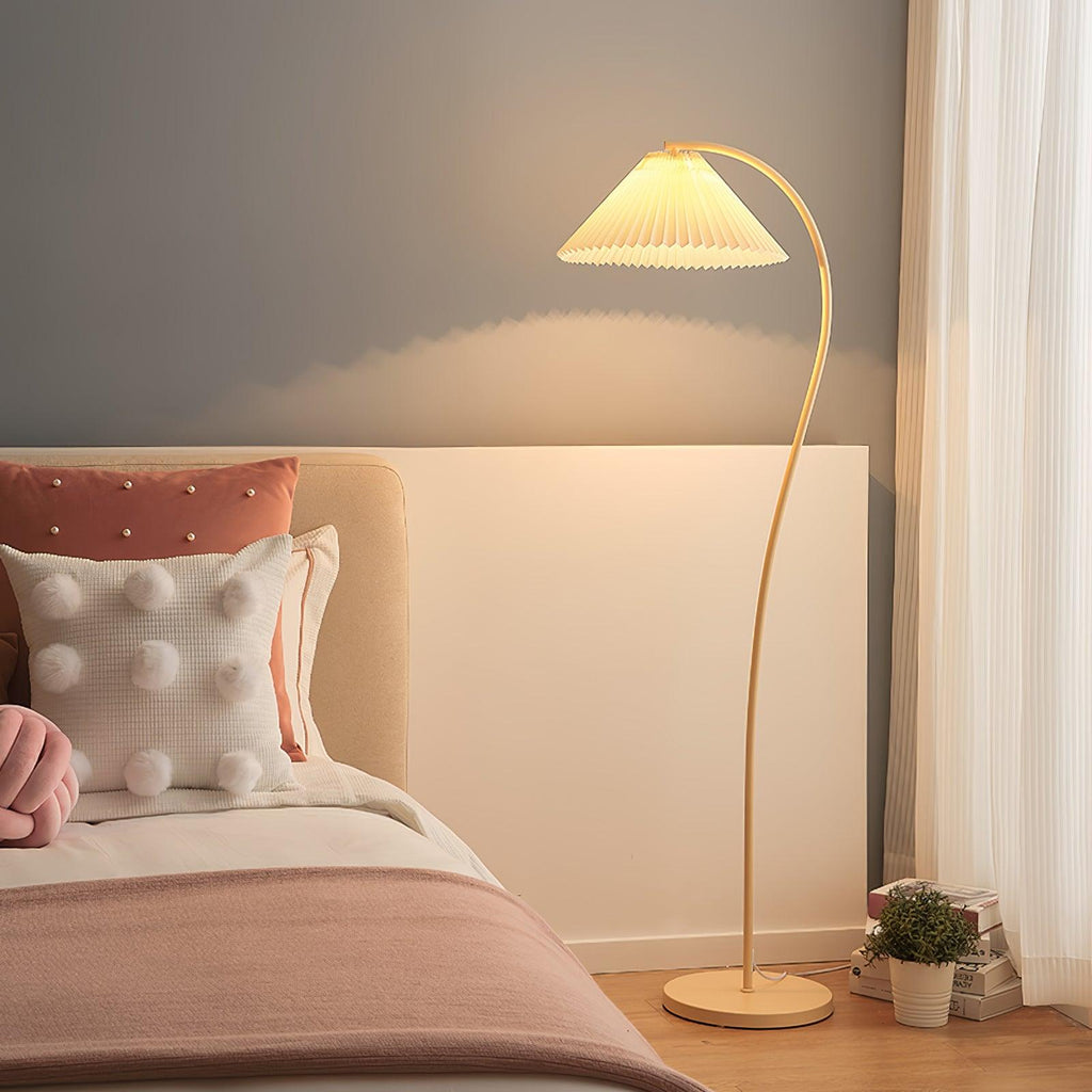 Crescini Folded Standing Light Lighting Lobby