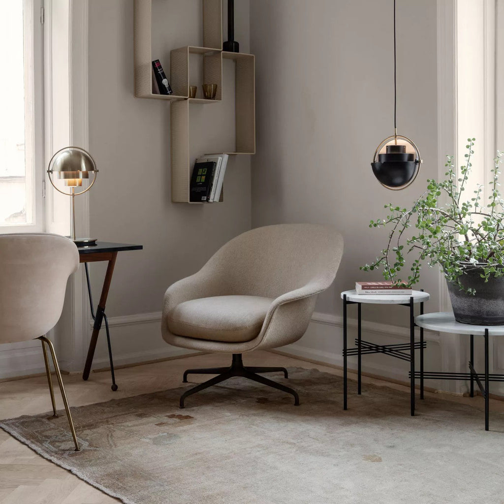 Distorted Sphere Ceiling Pendant Lighting Lobby