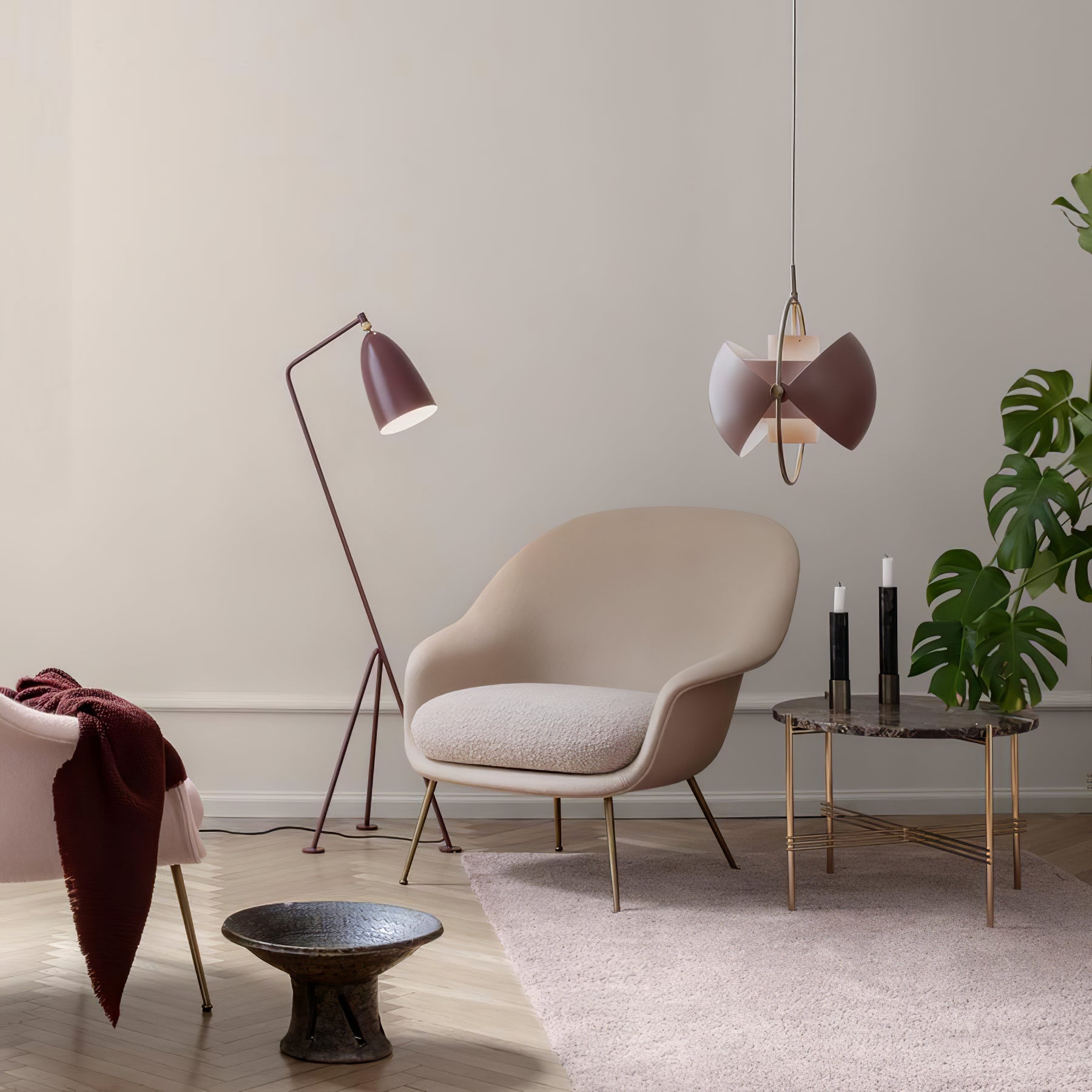 Distorted Sphere Ceiling Pendant Lighting Lobby
