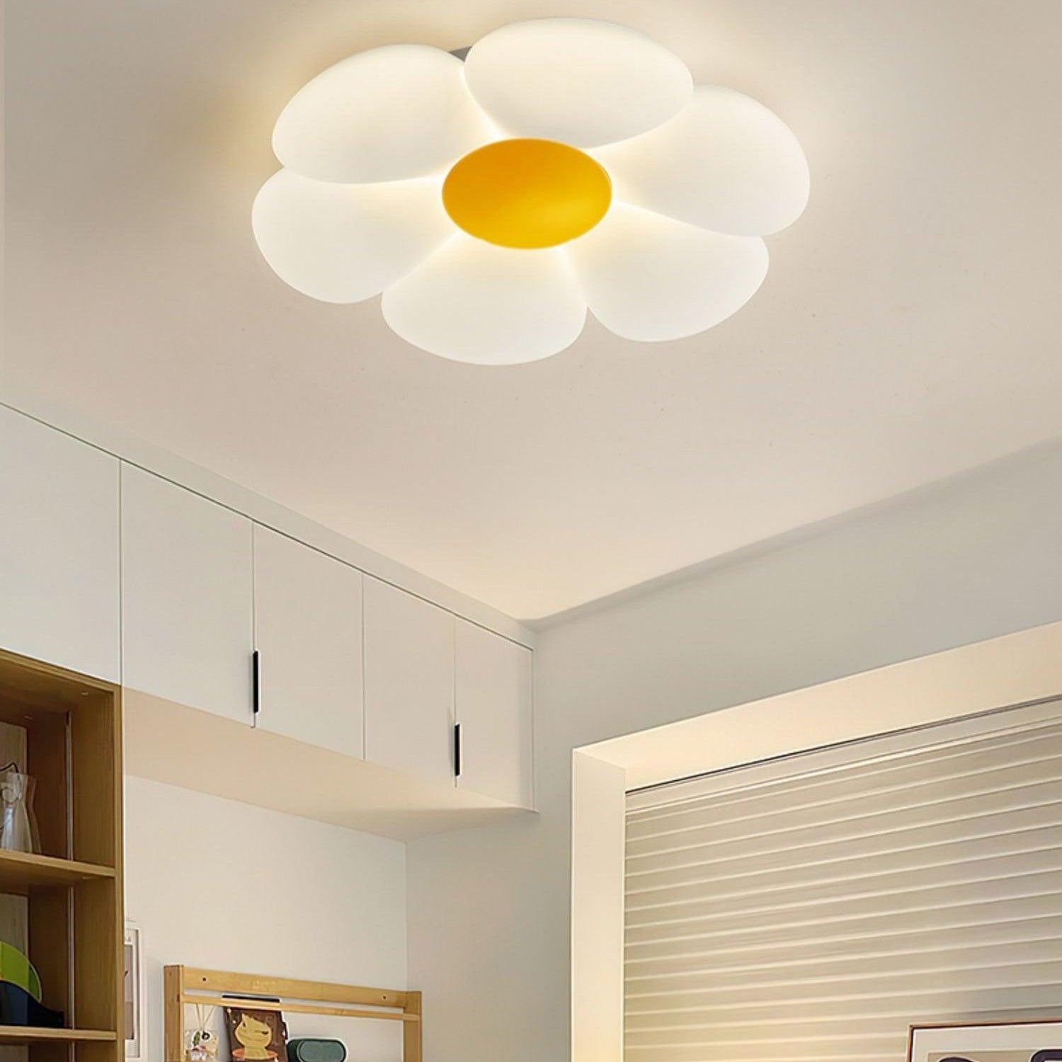 Kids Room Ceiling Light with Six-Leaf Design Lighting Lobby