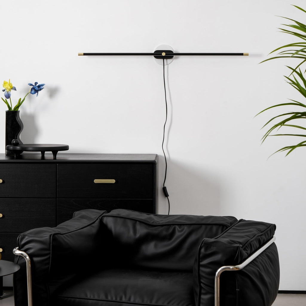 Linear Minimalist Wall-Mounted Plug-in Light Fixture Lighting Lobby