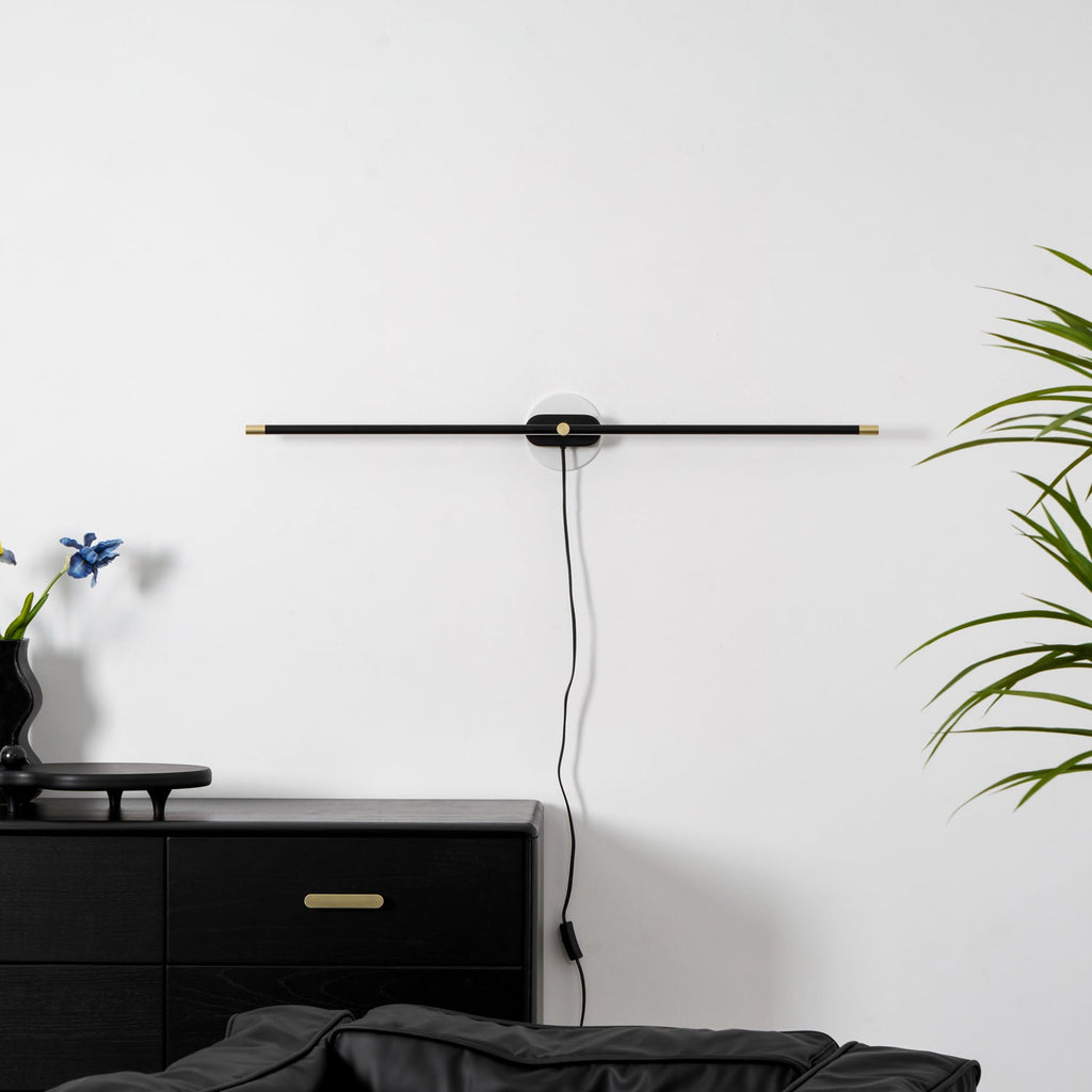 Linear Minimalist Wall-Mounted Plug-in Light Fixture Lighting Lobby
