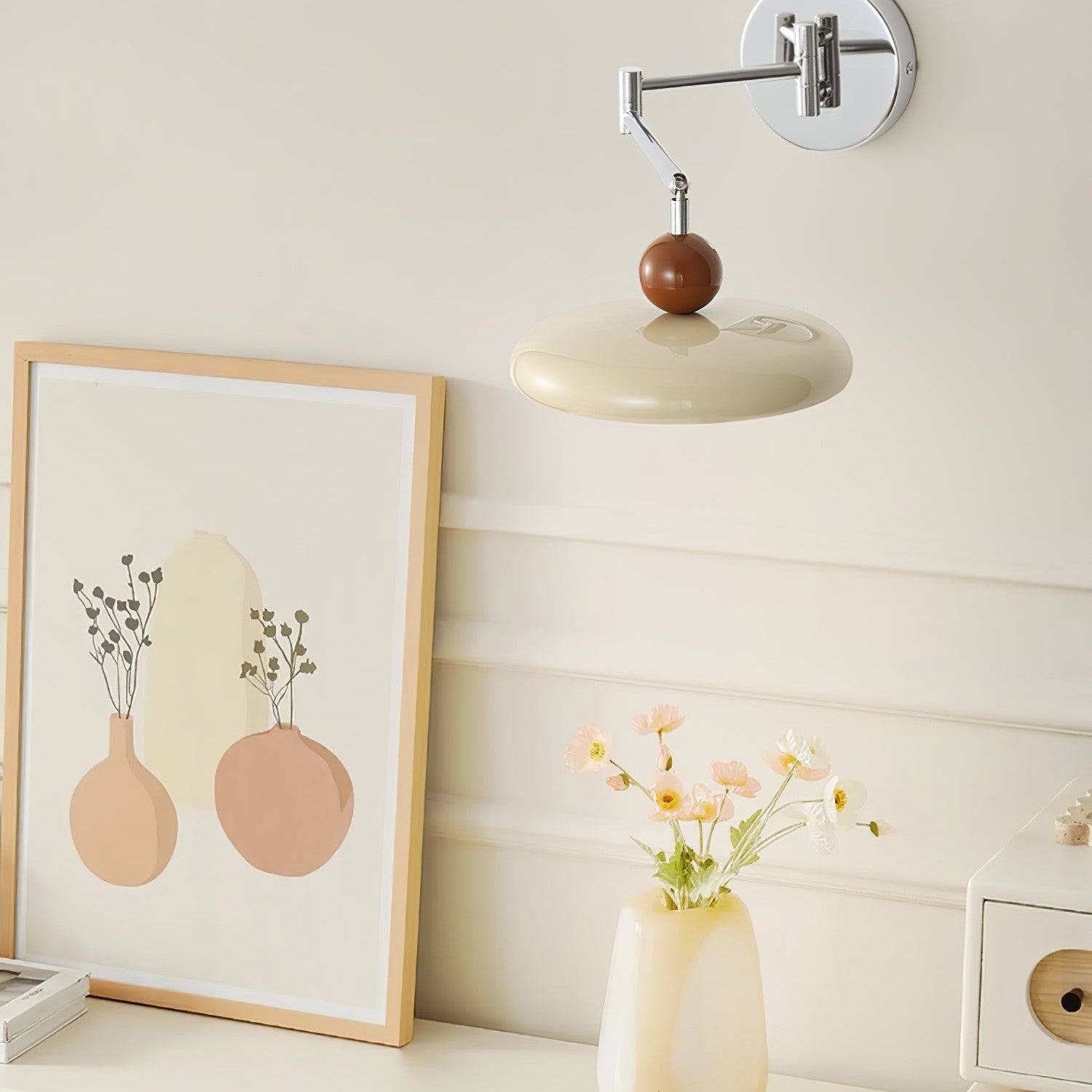 Lola Wall-Mounted Plug-In Light Lighting Lobby