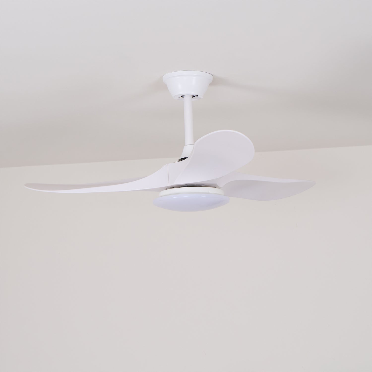 Maverick 42"/52" Ceiling Suspension Light Fan Lighting Lobby