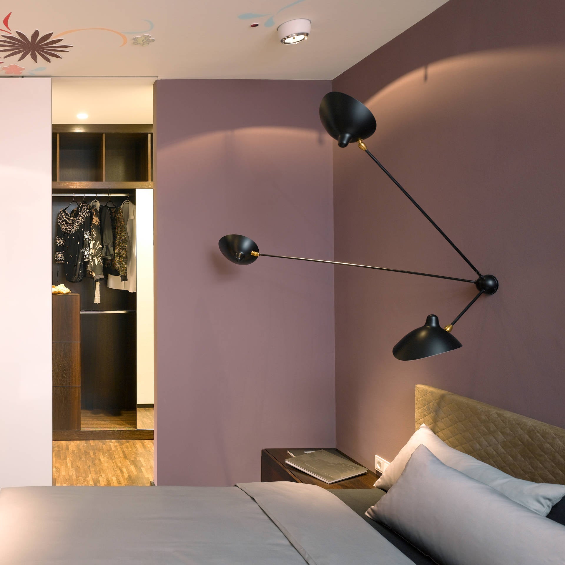 Multi-Arm Overhead Ceiling Light Lighting Lobby