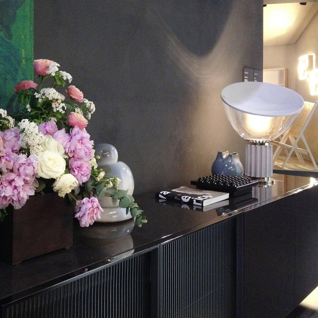 Nexus Desk Light Lighting Lobby
