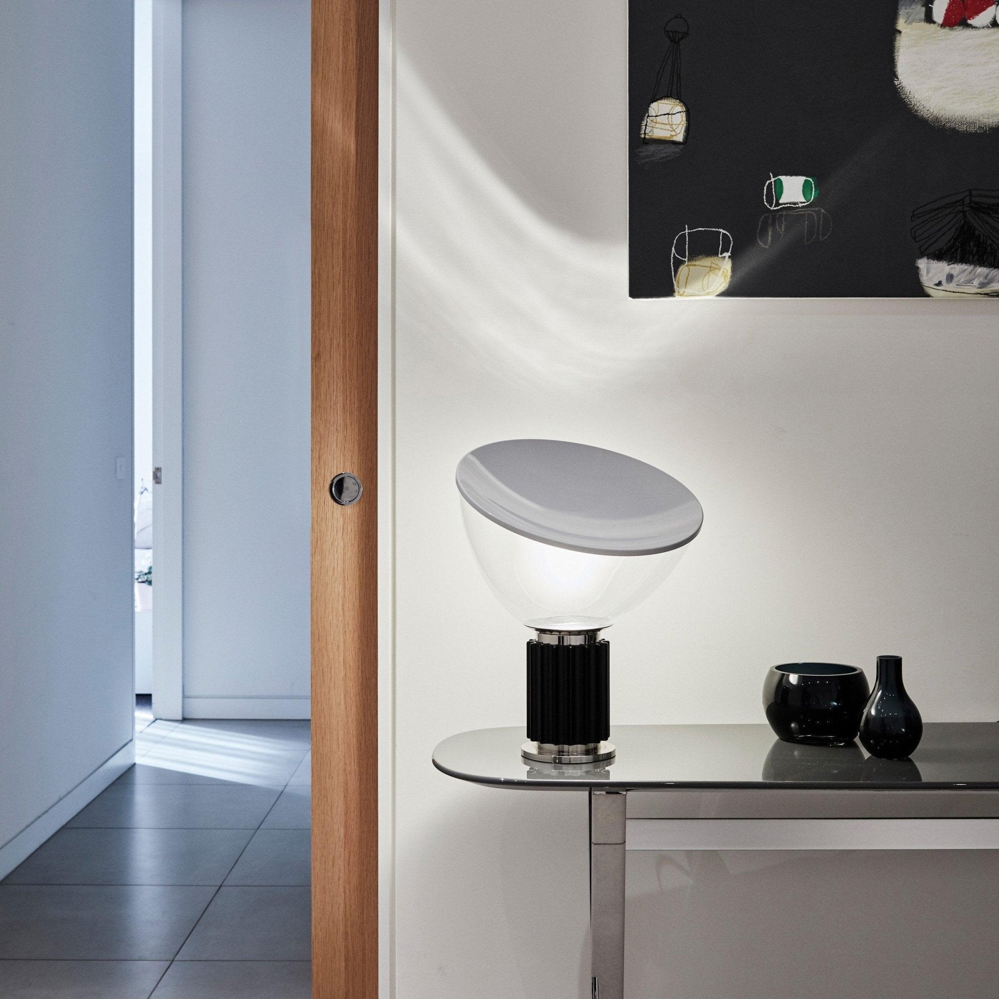 Nexus Desk Light Lighting Lobby