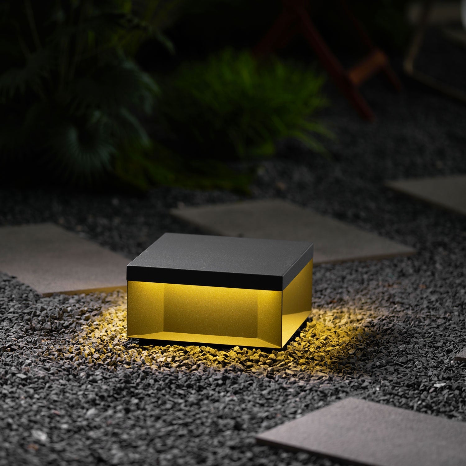 Outdoor Black Box Lamp Post Lighting Lobby
