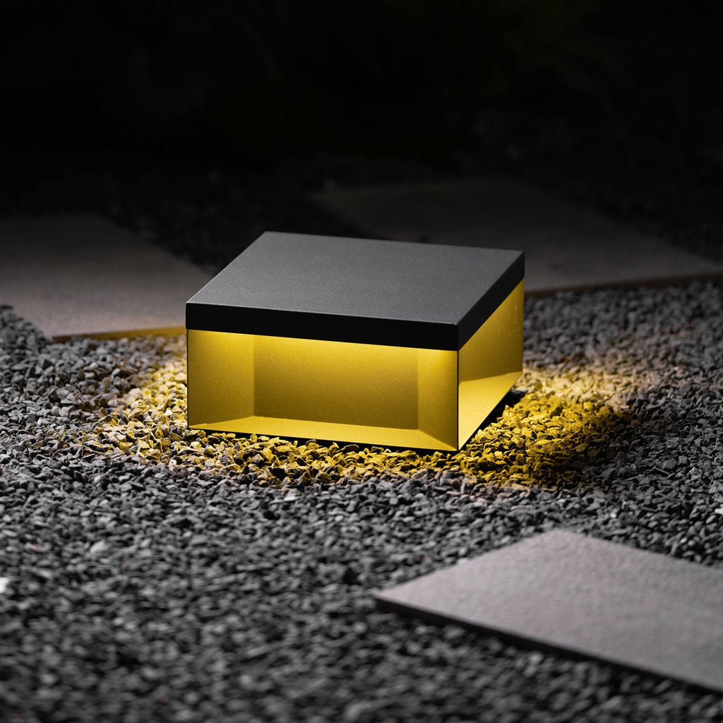 Outdoor Black Box Lamp Post Lighting Lobby