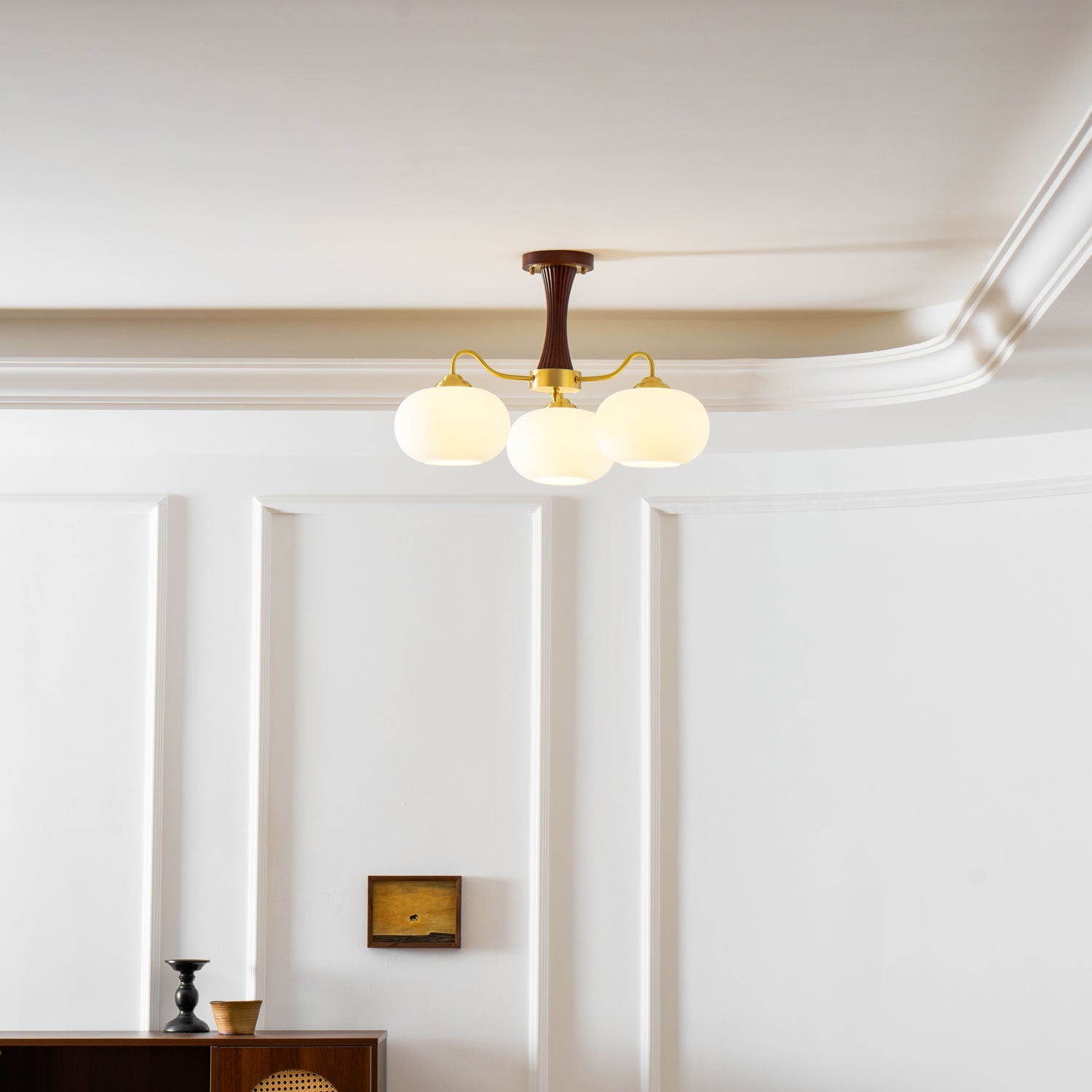 Persimmon Wooden Brass Ceiling Suspension Lighting Lobby