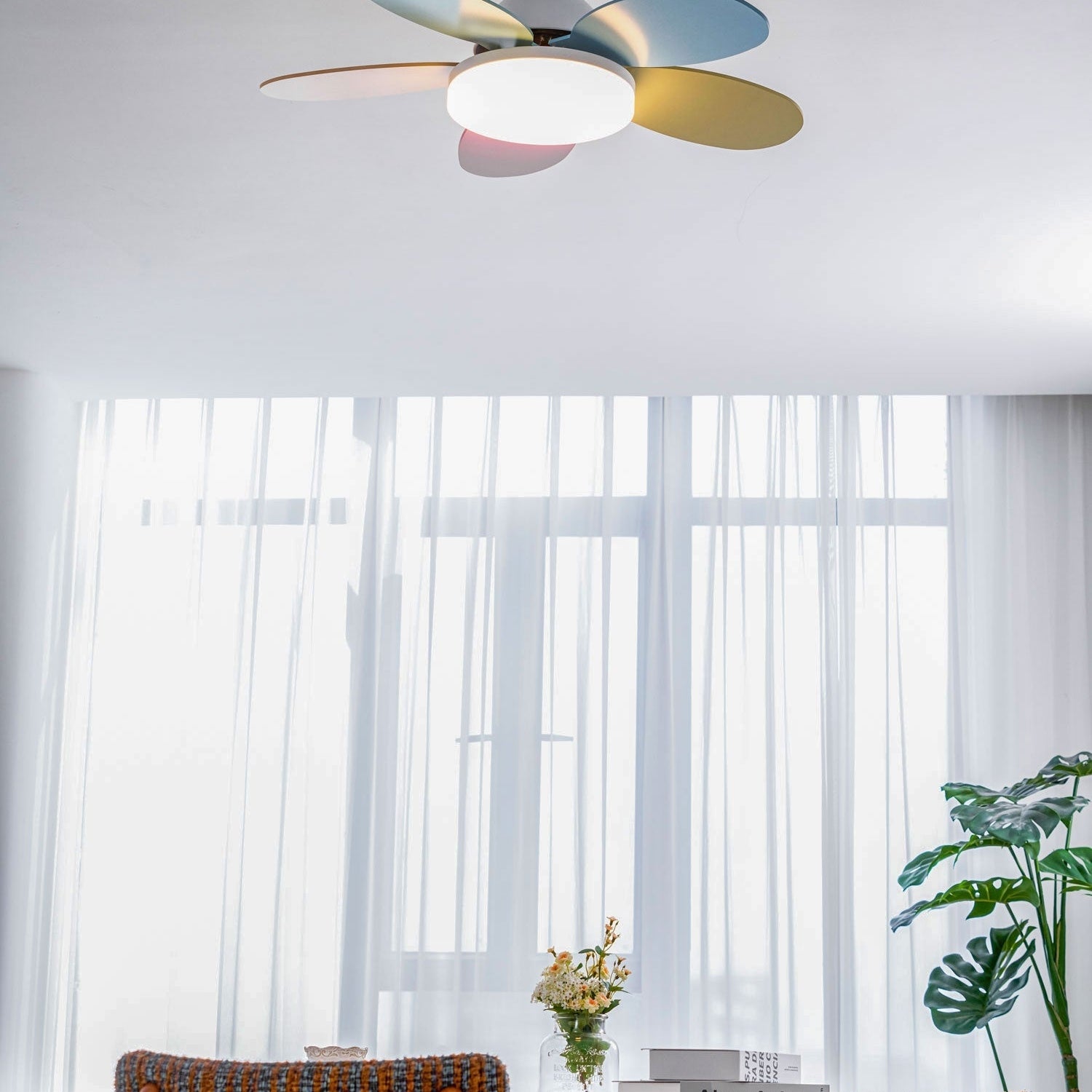 Petalo Ceiling Light Fan Lighting Lobby