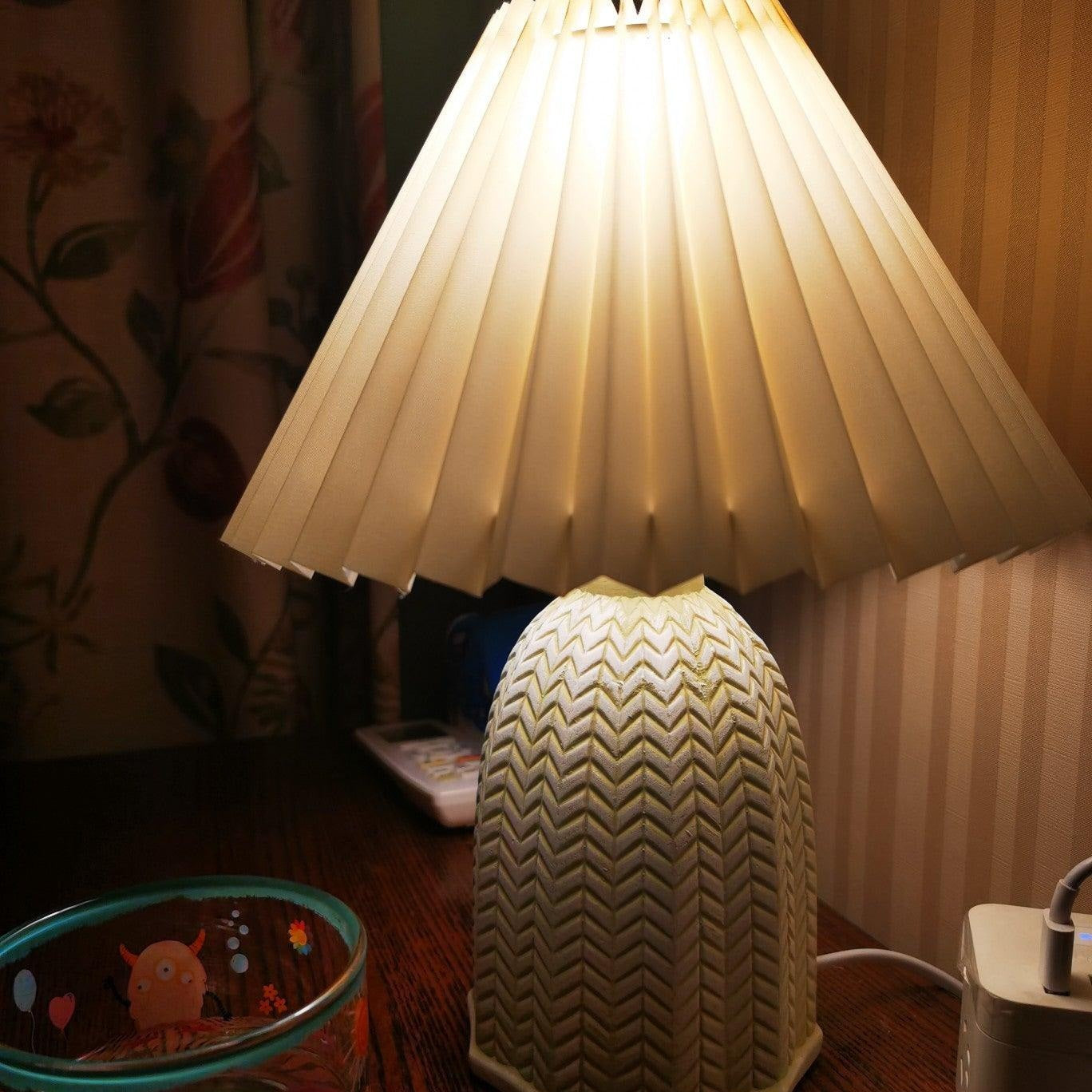 Retro Folded Desk Light Lighting Lobby