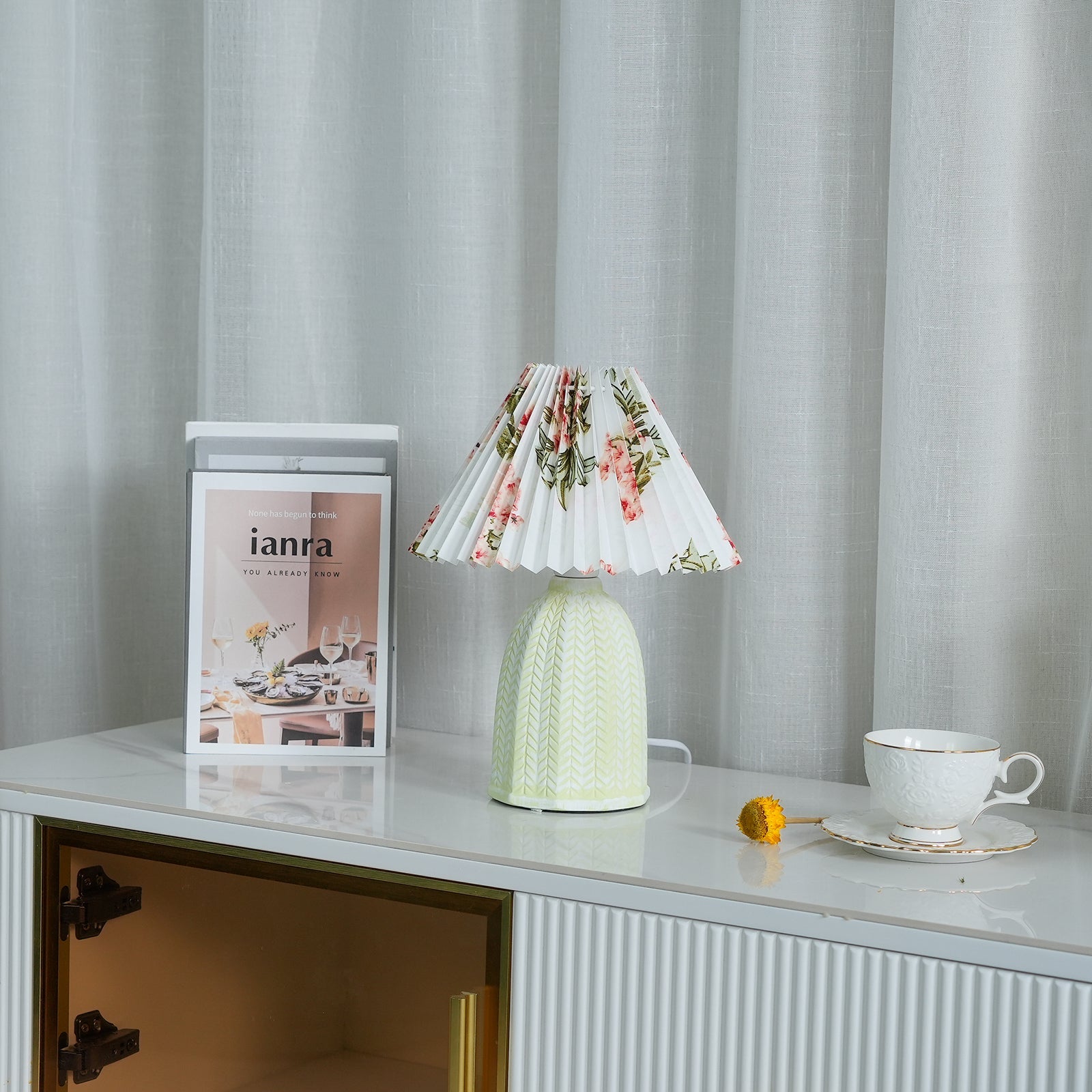 Retro Folded Desk Light Lighting Lobby