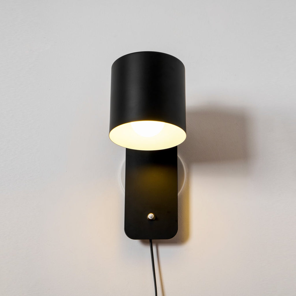 Swiveling Barrel Wall-Mounted Light Lighting Lobby