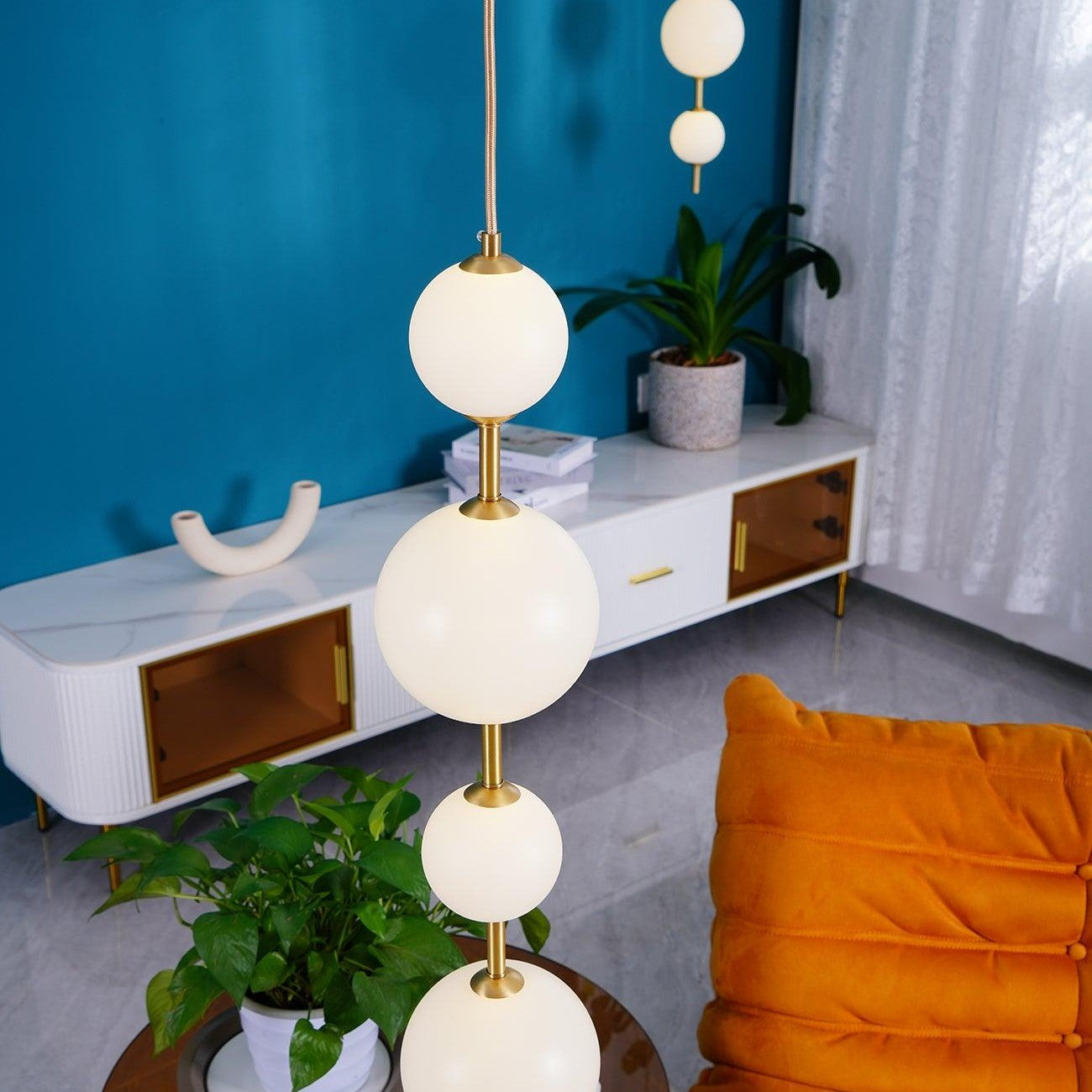 Vertical Sphere Ceiling Suspension Lamp Lighting Lobby