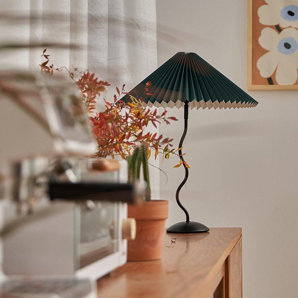Wavy Desk Light Lighting Lobby