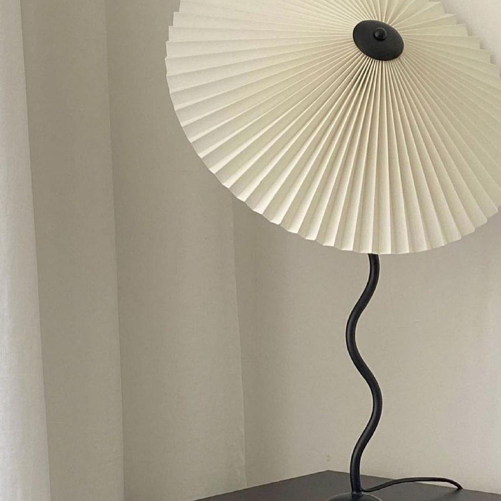 Wavy Desk Light Lighting Lobby