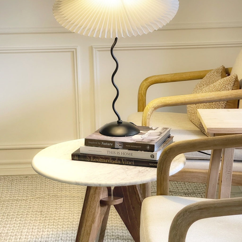 Wavy Desk Light Lighting Lobby