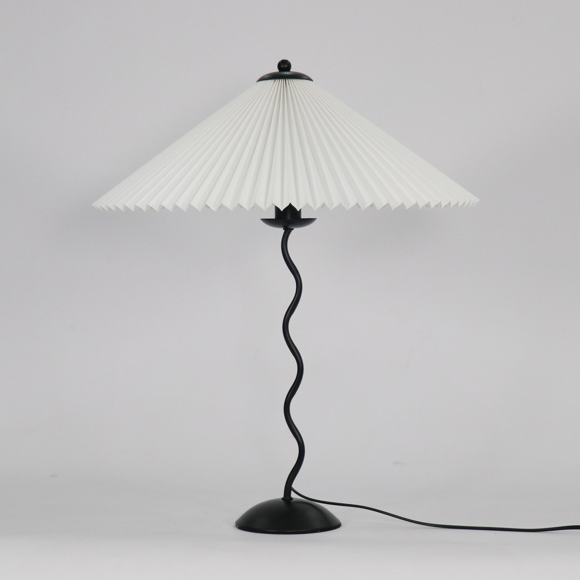 Wavy Desk Light Lighting Lobby