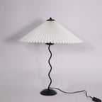 Wavy Desk Light Lighting Lobby