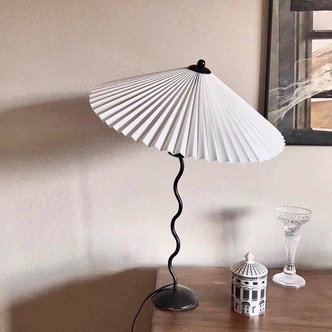 Wavy Desk Light Lighting Lobby
