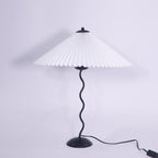 Wavy Desk Light Lighting Lobby